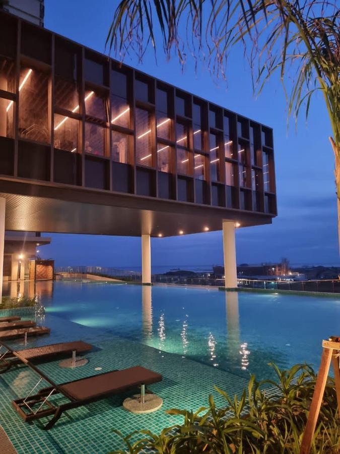 Luxury Couple Suites L Free Netflix L Massage Chair L Bathtub L Wifi 200Mbps L Town Area Bali Residence Malacca Eksteriør bilde