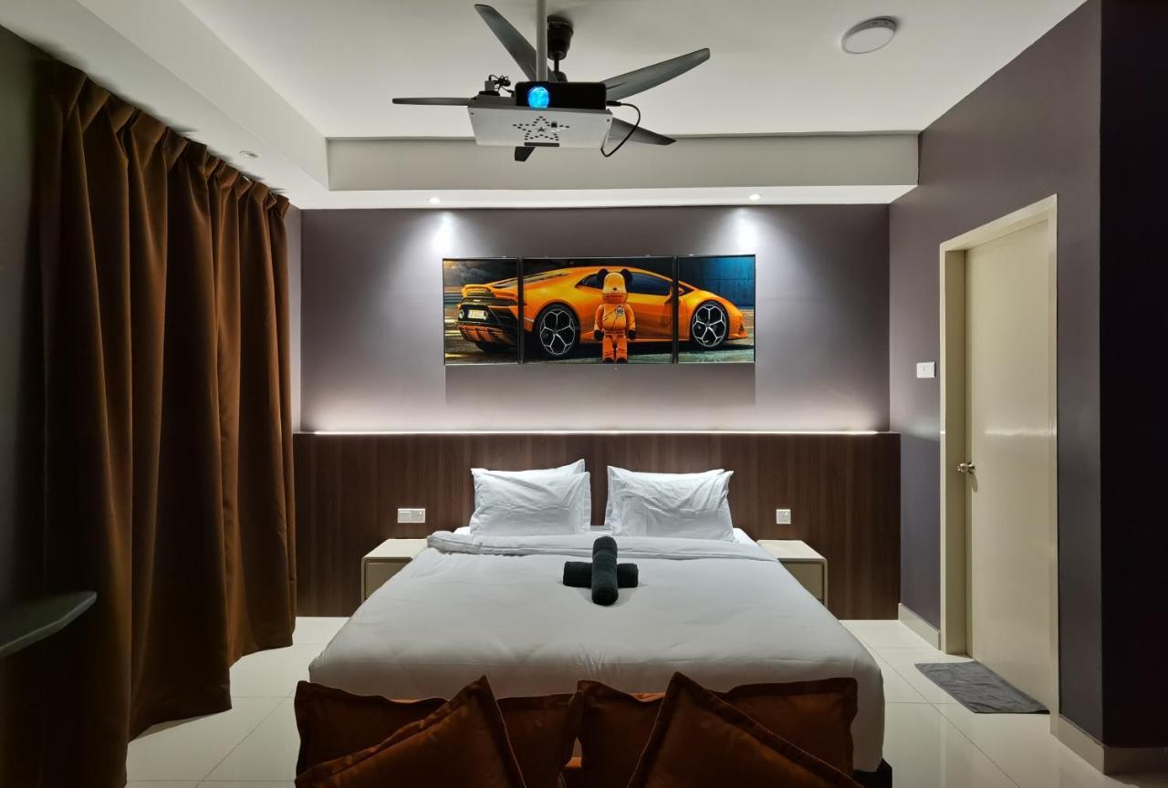 Luxury Couple Suites L Free Netflix L Massage Chair L Bathtub L Wifi 200Mbps L Town Area Bali Residence Malacca Rom bilde