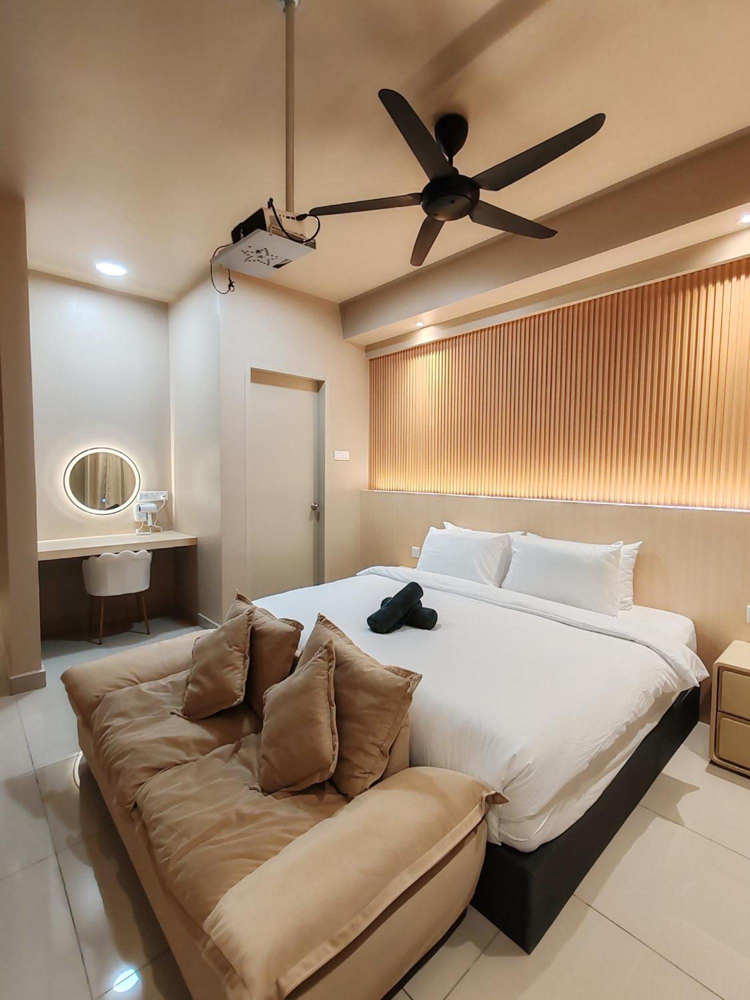 Luxury Couple Suites L Free Netflix L Massage Chair L Bathtub L Wifi 200Mbps L Town Area Bali Residence Malacca Eksteriør bilde